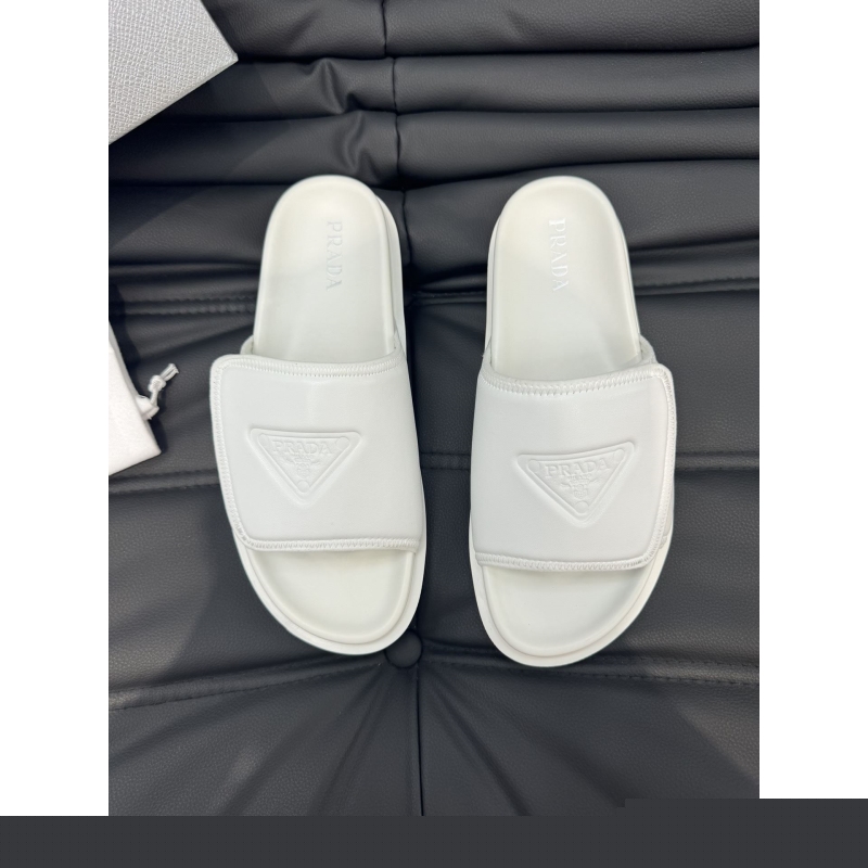Pra*a slippers